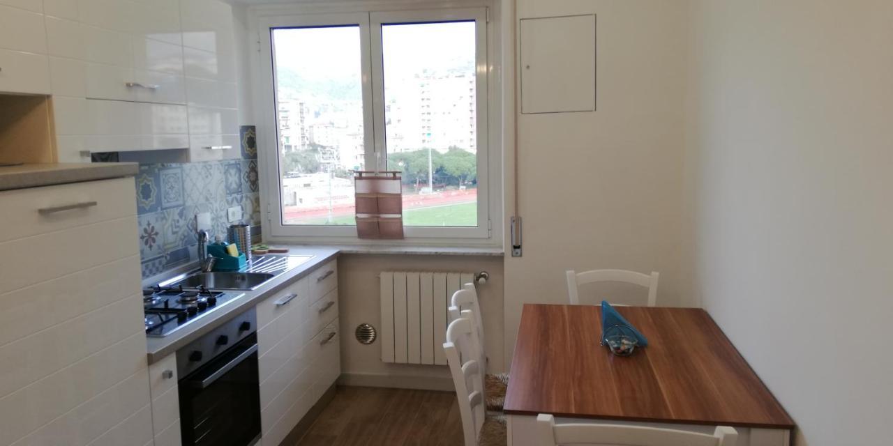Appartamento Relax House Casa Vicino Al Gaslini Genova Esterno foto